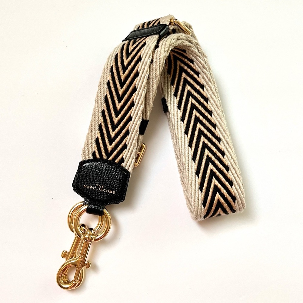 Marc Jacobs Black and Cream Chevron Strap with Gold Hardware